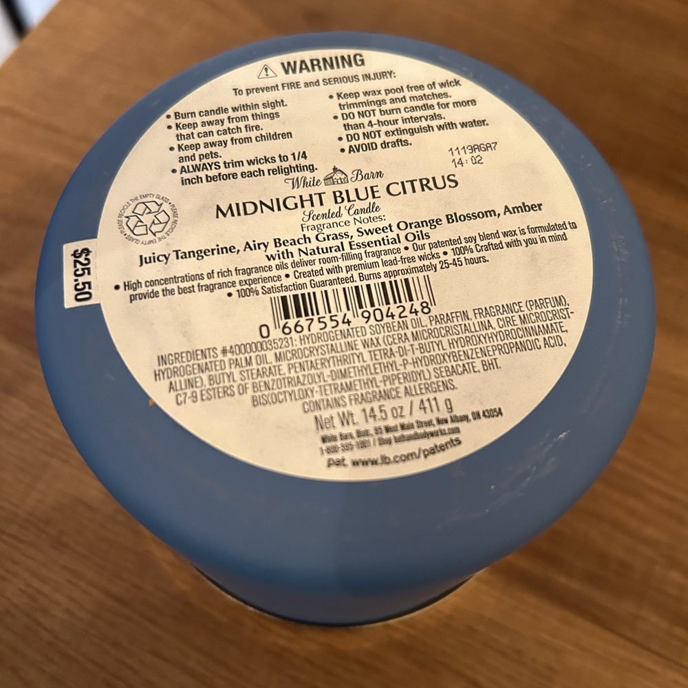 🆕 White Barn Midnight Blue Citrus Candle - Blue - Picture 2 of 2